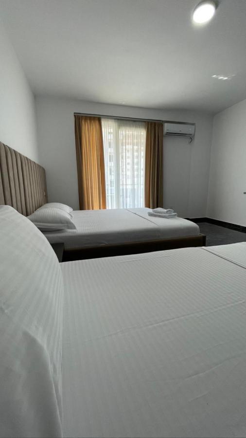 Leodori 3 Suites Shëngjin Eksteriør bilde